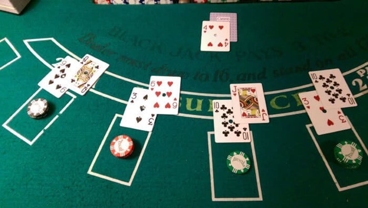 dằn dơ trong blackjack là gì