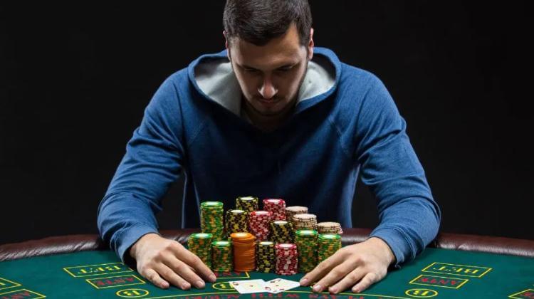 kinh nghiệm thoát Downswing Poker 