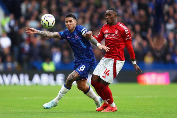 Forest quyết đấu Chelsea