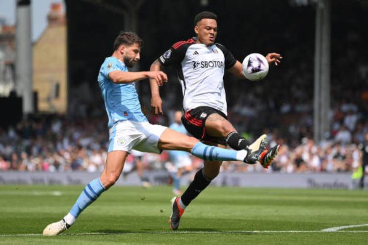 Fulham gặp gỡ Man City