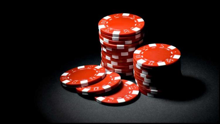 cược poker